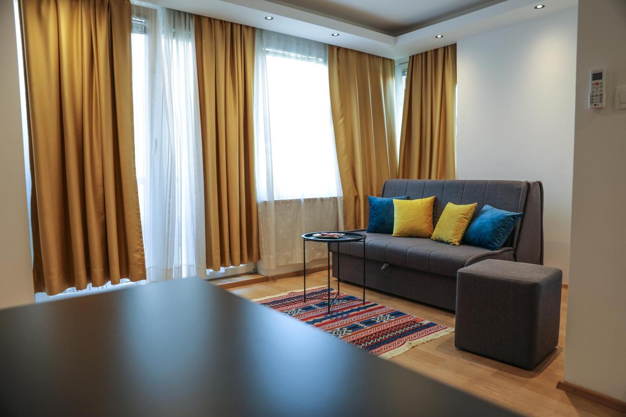 Studio Apartments Visit Point SJJ Esterno foto