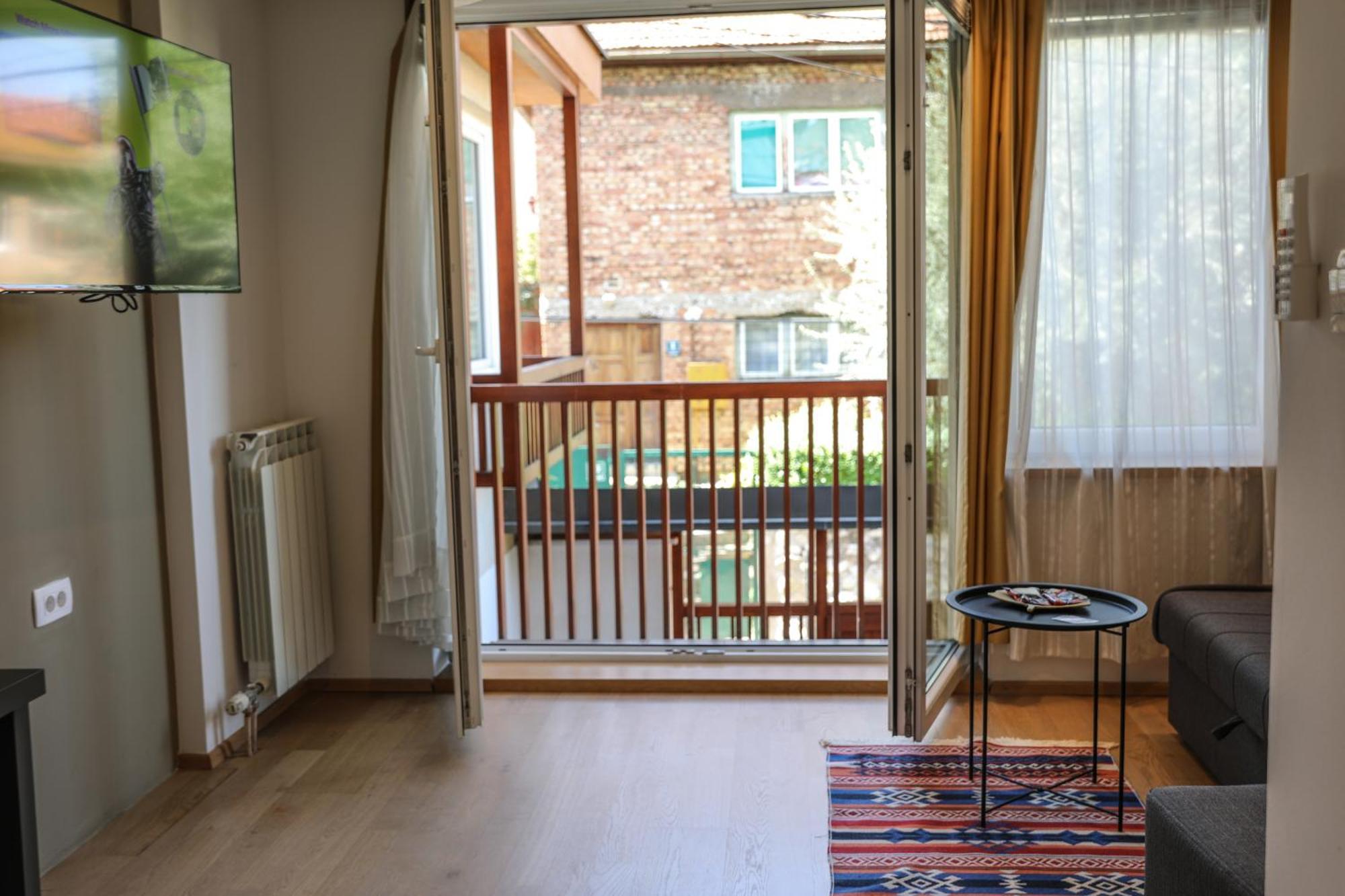 Studio Apartments Visit Point SJJ Esterno foto