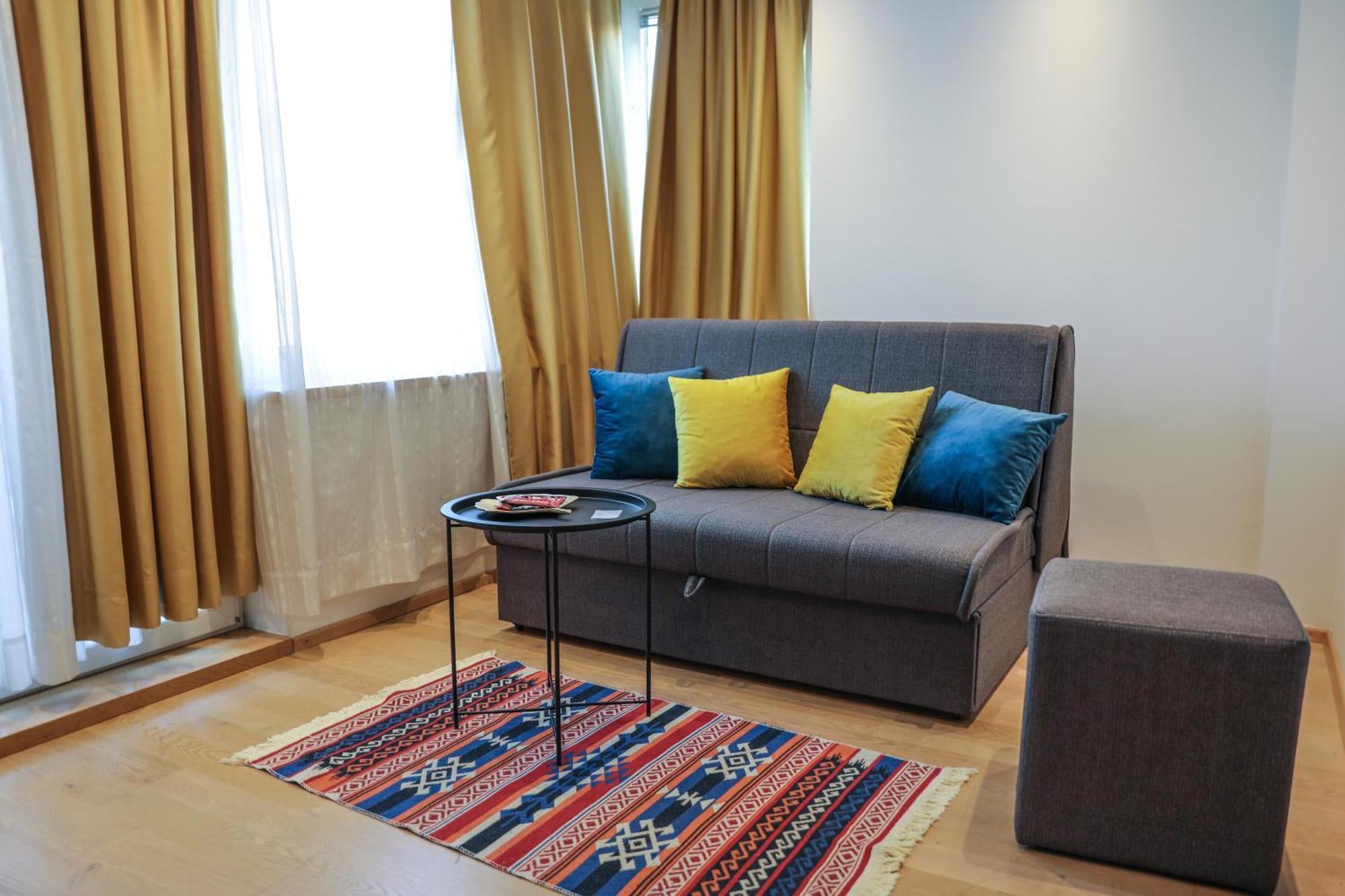 Studio Apartments Visit Point SJJ Esterno foto