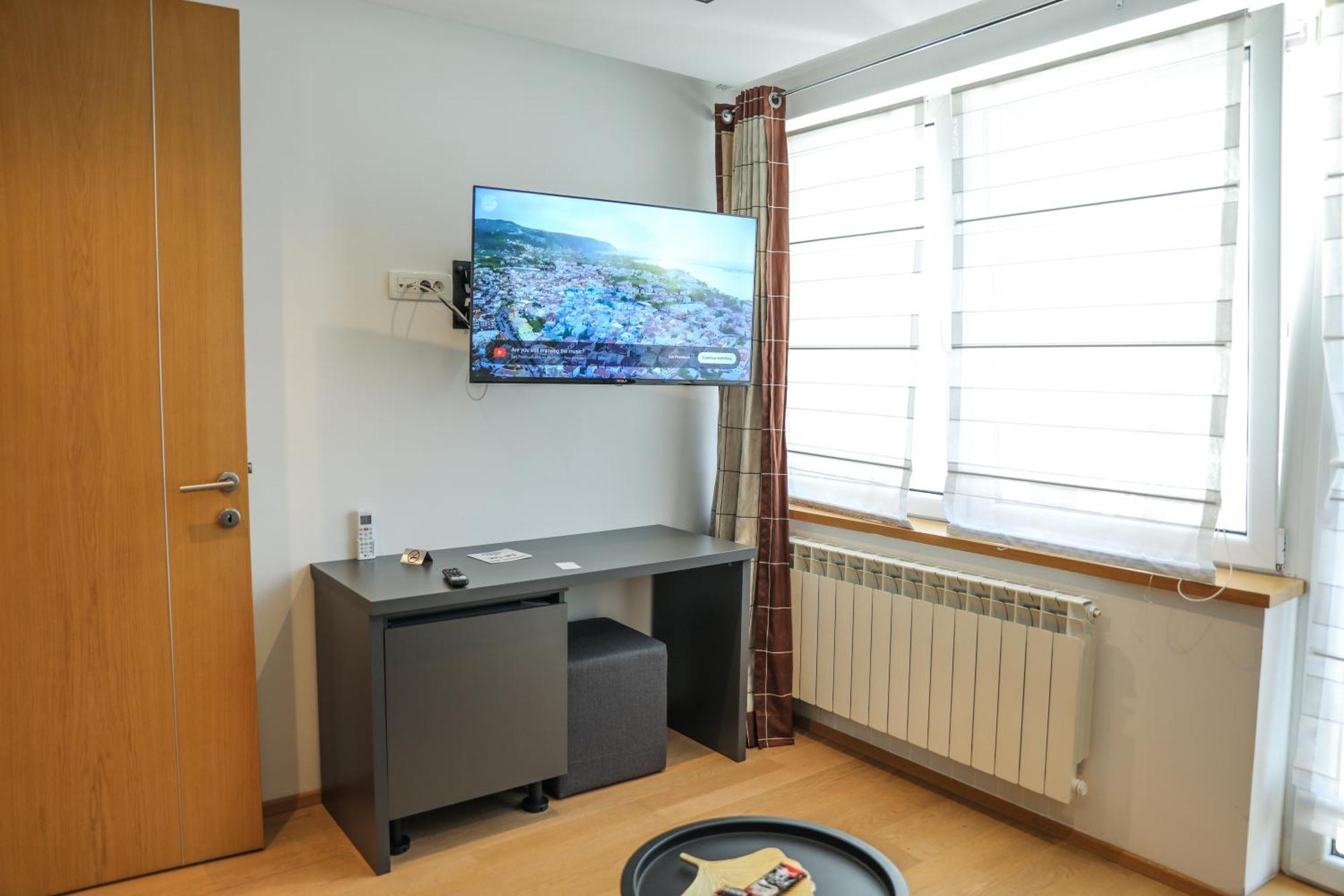 Studio Apartments Visit Point SJJ Esterno foto