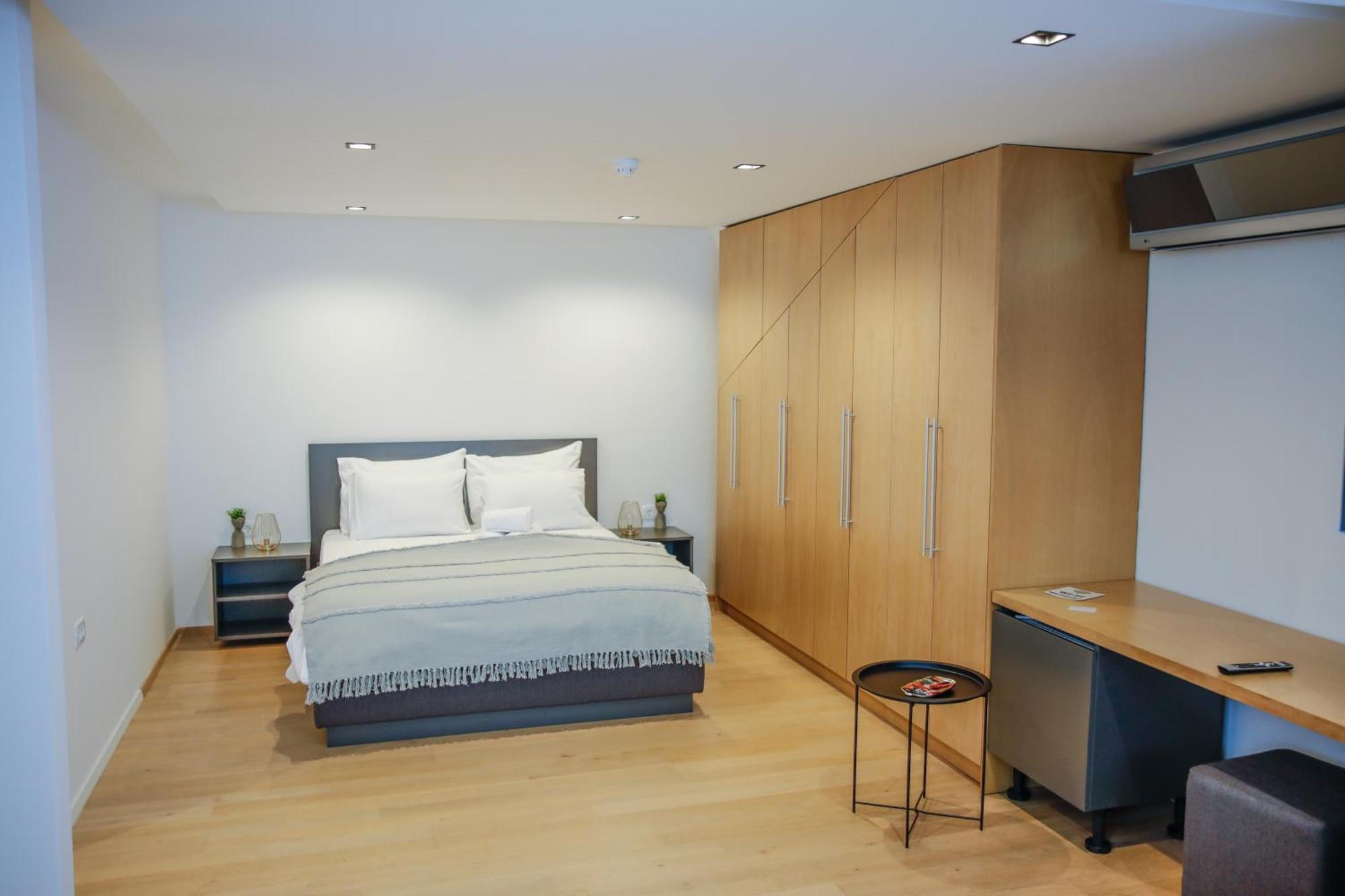 Studio Apartments Visit Point SJJ Esterno foto